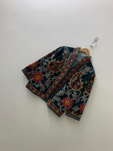 Chaqueta de estilo bohemio de calle corta de terciopelo Suzani bordada a mano chaqueta bordada a mano para mujer Chaqueta corta floral - Product Image 3