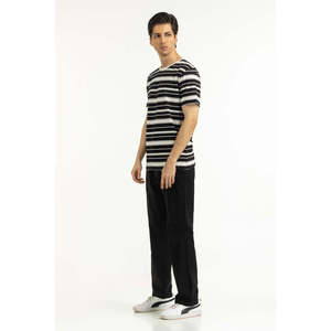 T-shirt Homme Coupe Droite Uni Oversize en Tissu Tricoté Léger Décontracté à Manches Courtes OEM ODM Marque Privée Vente en Gros - Product Image 5