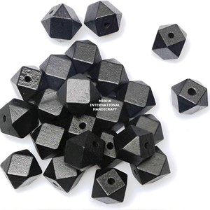 Artisanat 26pcs Alphabet Perles en bois de hêtre Perles en bois colorées personnalisées en forme et taille Livraison rapide depuis l'Inde - Product Image 4