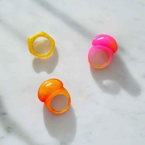 Resin Acrylic Rings Round Shape Handcrafted Love Ring Women Party Jewelry Wholesale Supply for Best Price - Product Image 3