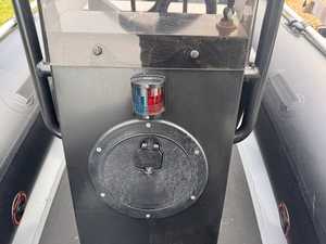 Embarcaciones de Motor Usadas de Primera Calidad, Wavelines 2023, 4.2M, Aluminio, RIB, Motor Fuera de Borda Tohatsu de 30HP, con Remolque, en Venta Ahora - Product Image 4