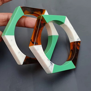 กำไลข้อมือเรซินใหม่กำไลข้อมือสตรีมีเสน่ห์แบบเรียบง่ายชุดปาร์ตี้กำไลข้อมือเทียมแฟชั่นหินอ่อนกำไลข้อมือเครื่องประดับอะคริลิค - Product Image 1