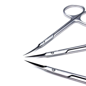 Ciseaux à ongles à cuticules professionnels en gros avec lames incurvées tranchantes en acier inoxydable poignées ergonomiques confortables - Product Image 6