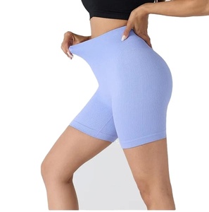Fabricants de shorts de sport de haute qualité pour femmes, vêtements de sport personnalisés, shorts de fitness, de course, de yoga et de cyclisme pour femmes. - Product Image 5