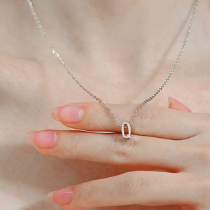 Venta al por mayor 18K chapado en oro letra D encanto personalizable Hip Hop alfabeto colgante collar DIY joyería suministro a granel - Product Image 5