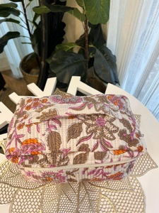 Étui de rangement pour maquillage en coton matelassé Le Souvenirs, fermeture éclair, style vintage, résistant à l'eau, écologique, motif floral chaleureux - Product Image 2