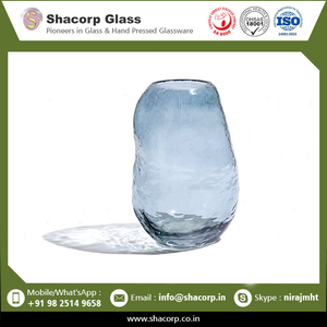 Vase en verre coloré soufflé à la main de la meilleure qualité, beau vase en verre disponible à un prix abordable - Product Image 2