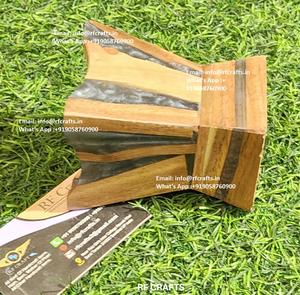 <b>Mini</b> Bakhoor <b>Burner</b> Handmade <b>Wood</b> and Epoxy Resin Design Ideal for Ramadan Gift and Daily Incense Use - Product Image 2