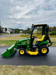 Cortadora de Césped Industrial Johny Deere X940 de 2 Tiempos con Historial de Mantenimiento Completo Disponible - Product Image 2