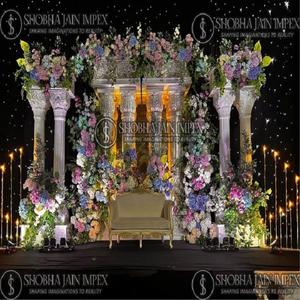 Décorations élégantes en bois pour la tenue de trois piliers de mariage par Shobha Jain Impex - Product Image 4