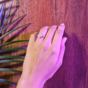 Bague de Fiançailles et de Mariage Solitaire en Diamant Taille Marquise Or Rose Personnalisée pour Femme et Homme, Style Ethnique, Idéale pour les Fêtes - Product Image 6