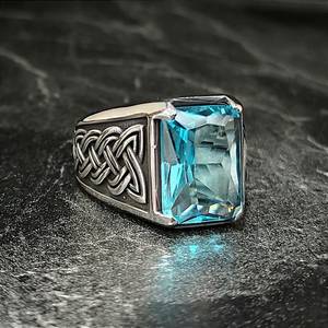 Anillo de Plata de Ley 925 Hecho a Mano para Hombre con Piedra Preciosa de Aguamarina Azul Cielo, Corte Cuadrado, Joyería Masculina - Product Image 1