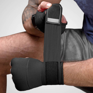 Offre spéciale de haute qualité enveloppes de main de boxe Bandages gants intérieurs de poing nouveau Design 2025 mitaines de boxe rembourrées en Gel - Product Image 4