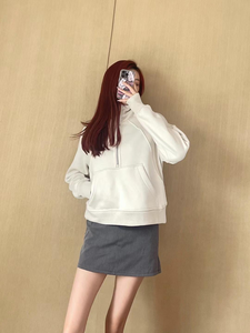 Sudadera con capucha de hombro con media cremallera suelta con mangas completas de precio barato Premium de Venta caliente de moda con estilo para mujer - Product Image 2