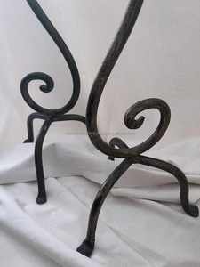 Tourbillon design grand bougeoir décoratif décor à la maison sol métal bougie piliers pour salon intérieur et extérieur bougies piliers - Product Image 4