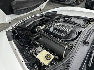 Asequible Chevrolet Corvette Z06 2015 con Volante a la Izquierda/Derecha - Product Image 4