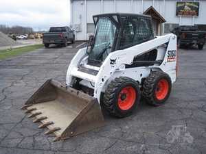 Comme utilisé pour la chargeuse sur pneus compacte Bobcat S160 Godet diesel à 4 cylindres pour le terrassement Disponible pour la vente à l'exportation - Product Image 5