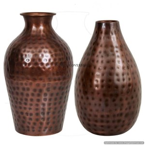 Cuivre Antique Fini Martelé Texture Fantaisie Designer Heavy Duty Métal Ensemble De 2 Vase À Fleurs Pour La Maison Et Le Bureau Décor De Table - Product Image 1