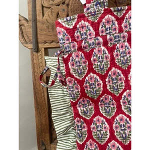 Nivi Strawberry Quilted Block Print Tote Women's <b>Large</b> Capacity Handbag with <b>Drawstring</b> Closure Daily Use Nylon <b>Bag</b> for Summer - Product Image 3