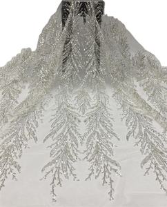 Nuevo bordado de Gauding cuentas de plata cuentas de burbujas + 3/5 por ciento pieza de cristal bordado industria pesada vestido de novia Cheongsam E - Product Image 1
