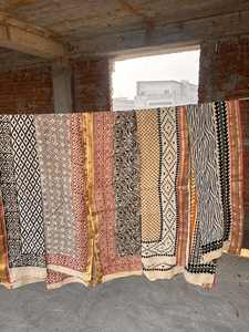 ผ้าซิ่นขายส่งจำนวนมากสำหรับผู้หญิง ชุดชายหาด ชุดว่ายน้ำ ผ้าคลุม ผ้าซิ่น ผ้าพันคอยาว ผ้าซิ่นผ้าฝ้าย 100% - Product Image 4