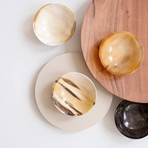 Cuenco de cuerno desechable de gran calidad, vajilla de sopa, diseño tradicional moderno, accesorio de fiesta sostenible, Color Natural pulido - Product Image 1