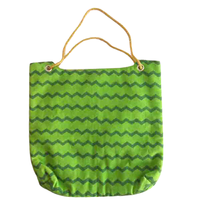 Bolso de Mano de Lona Verde Sólido de Lujo para Mujer, Marca Camelon Exports, Diseño Plegable, Asas de Cordón Dorado Metálico, Cierre con Broches