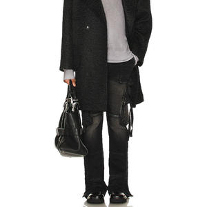 Pantalones vaqueros rasgados ajustados apilados acampanados negros de cintura alta personalizados de alta calidad al por mayor para hombres - Product Image 3