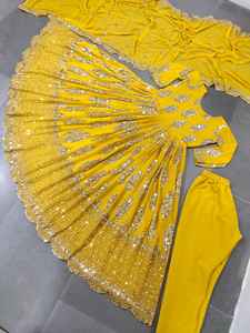 Lancement d'une nouvelle robe de soirée de styliste, Look broderie lourde, séquence de travail avec dupata, vêtements fantaisie, robe traditionnelle - Product Image 6