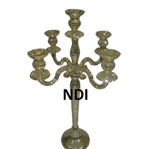 Juego de dos candelabros de estilo americano con acabado en polvo negro, decoración de boda y recepción con cristales de diamante. - Product Image 5
