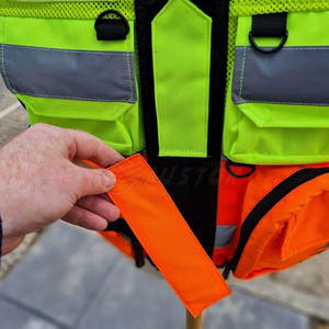 Chaleco de trabajo de color personalizado para hombres Uso Nuevo diseño Logotipo personalizado Impresión en chaleco de trabajo a la venta - Product Image 5