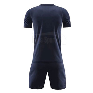 Nouveau style d'entraînement, uniforme de football respirant, service OEM, uniforme de football de conception personnalisée - Product Image 2