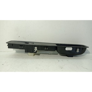 Panneau de boutons avant droit DACIA Sandero Série 254118439R H4D480 (21>) - Product Image 2