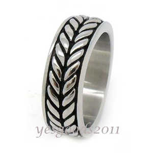 Bague de motard vintage en acier inoxydable argenté, style bracelet de montre SR70, taille 8-12, 8MM, accessoire élégant pour motard, vendeur USA - Product Image 1