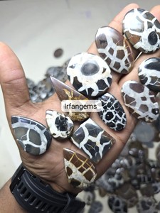 Natural <b>Black</b> Septarian Quartz Oval Cut Cabochon Gemstone 20-40mm 7-12g Loose for Jewelry Making Wholesale From Rajasthan - Product Image 3