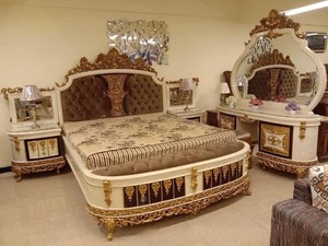 Ensemble de chambre à coucher en teck noir de style baroque européen, luxe intemporel, vente aux États-Unis - Product Image 5