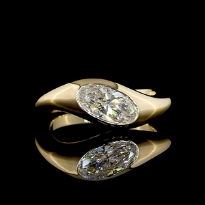 Exclusivo anillo de compromiso solitario con diamante cultivado en laboratorio de 1.50 quilates, plata 925, forma ovalada modificada, calidad E VS1, elegante joyería nupcial - Product Image 4