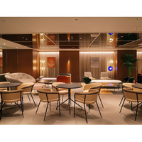 Ensemble de table à manger formelle en bois massif, durable, écologique et de qualité supérieure, pour hôtel, restaurant, banquets, avec 4 chaises