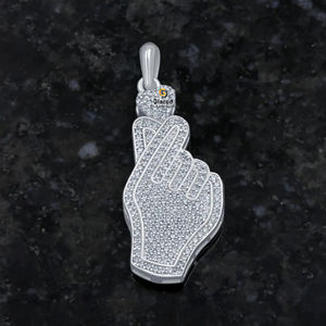 Fino corte redondo VVs Lab Grown Diamonds Bust Down Hip Hop 925 Silver Like Hand Colgante personalizado para Unisex - Product Image 1