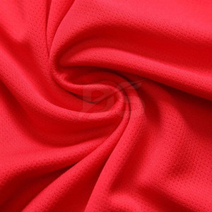 ชุดฟุตบอลผู้ชายแขนสั้นระบายอากาศได้ดี น้ำหนักเบา แห้งเร็ว ผลิตจากโพลีเอสเตอร์ 100% คุณภาพสูง พร้อมโลโก้สั่งทำพิเศษ สำหรับมืออาชีพ - Product Image 4