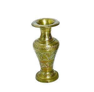 Vase à fleurs européen de luxe en laiton du milieu du siècle Accessoire décoratif de mariage de table moderne pour l'église chrétienne de Noël - Product Image 3