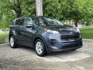 SportA7 2022 Usado, Versión LX, Tracción Delantera, SUV Premium, Sin Accidentes, En Buenas Condiciones - Product Image 4