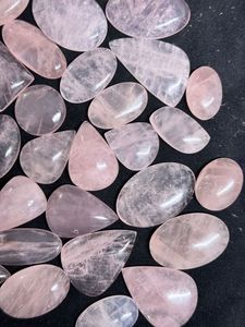 100% หินควอตซ์ธรรมชาติพลอยอัญมณีสีเขียวทรงหลวมใช้บำบัด - Product Image 3