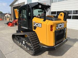 รถตักล้อยาง JCB 3TS-8T พร้อมเครื่องยนต์ดีเซลยันมาร์ ระบบไฮดรอลิก KYB ความจุบุ้งกี๋ 0.45 ลูกบาศก์เมตร กำลัง 55 กิโลวัตต์ ได้รับการรับรองมาตรฐาน EPA - Product Image 5