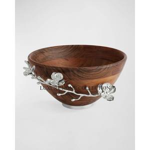 Elegante tazón de madera para servir con un diseño simple pero elegante, trabajo de metal perfecto para servir sopas, ensaladas o exhibir frutas - Product Image 4