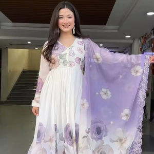 ชุดเดรสผ้าจอร์เจตต์เทียมระดับพรีเมียม ดีไซน์หรูหรา พร้อมงานปักเลื่อมประณีต ทรงบานเต็มตัว พร้อมสวมใส่ ชุดสไตล์ชาติพันธุ์ - Product Image 1