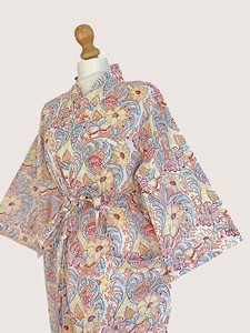 Bata Larga Estampada Floral para Mujer con Cuello Mandarín, Manga Tres Cuartos, 100% Algodón Suave, Estilo Casual de Primavera con Cordón Ajustable - Product Image 4