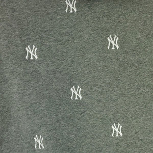 เสื้อฮู้ดดี้ปักลายสำหรับผู้ชาย น้ำหนักเบา ผ้าฟลีซ ระบายอากาศได้ดี ผลิตจากผ้าโพลีเอสเตอร์ผสมฝ้าย เหมาะสำหรับฤดูหนาว ขายส่ง คุณภาพสูง สวมใส่สบาย - Product Image 5