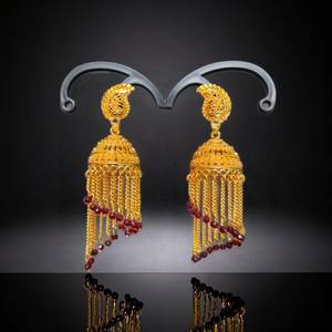 Boucles d'oreilles en pierre sur mesure OEM serties de boucles d'oreilles de luxe de style Jhumka plaqué or 22CT bijoux pour femmes - Product Image 2