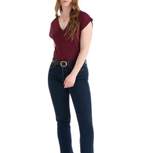 Camiseta informal para mujer, diseño transpirable con cuello en V, ajuste Regular, manga corta, teñido liso personalizado, alta calidad, venta al por mayor para el verano - Product Image 6